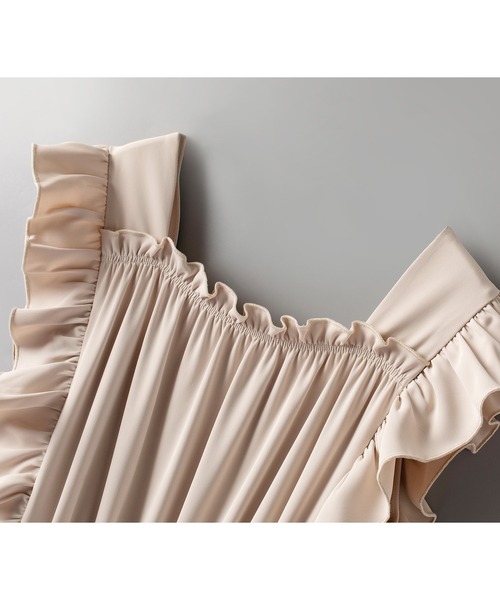 SAISON DE PAPILLON(セゾンドパピヨン)の「可愛さ満点フリルオールインワン(サロペット/オーバーオール・レディース・ベージュ/ブラック・S/M/L)」の8枚目の写真