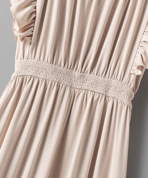 SAISON DE PAPILLON(セゾンドパピヨン)の「可愛さ満点フリルオールインワン(サロペット/オーバーオール・レディース・ベージュ/ブラック・S/M/L)」の5枚目の写真