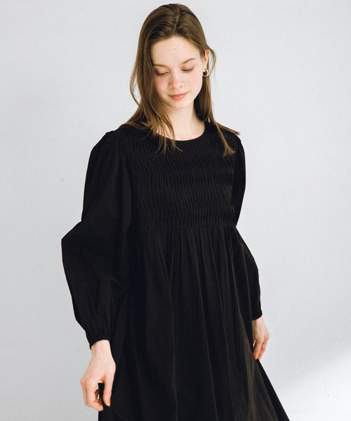 URBAN RESEARCH Sonny Label（アーバンリサーチサニーレーベル）の「エアリーコットンツイストピンタックワンピース（ワンピース・レディース・ブラウン/ブルー/ブラック・FREE）」の7枚目の写真