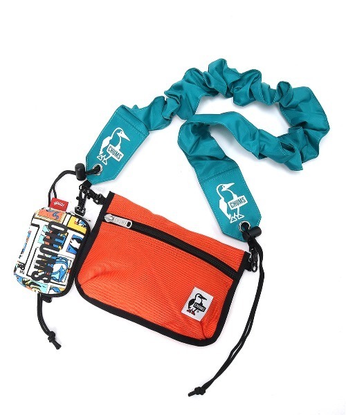 CHUMS（チャムス）の「【CHUMS/チャムス】 Wearable Sling Shoulder Bag Sweat Nylon（ショルダーバッグ・レディース・その他5/その他7/その他4/その他6/その他1/その他3/その他2/その他8/その他10/その他11/その他9/その他12・FREE）」の11枚目の写真