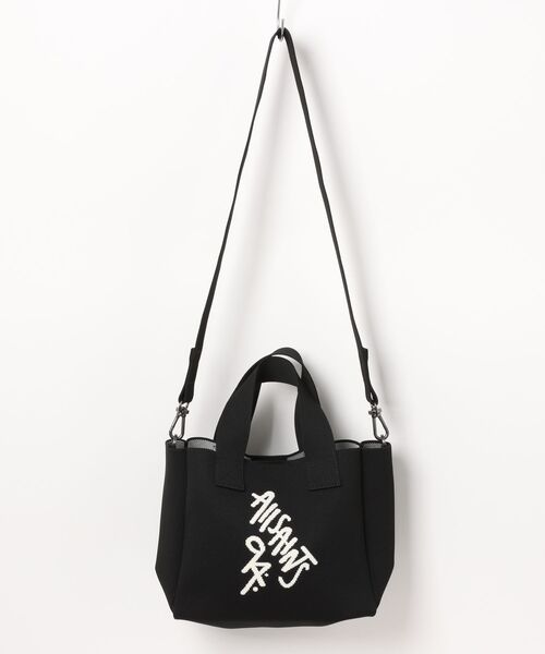 ALLSAINTS（オールセインツ）の「IZZY MINI SPRAY TOTE（トートバッグ・レディース・ブラック・ONE SIZE）」の9枚目の写真