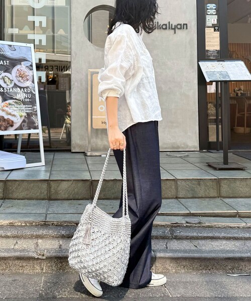 fredy emue（フレディエミュ）の「LINEN100クロップドシャツ（シャツ/ブラウス・レディース・オフホワイト/ブルー系その他/ベビーピンク/イエロー系その他/ネイビー・38）」の19枚目の写真