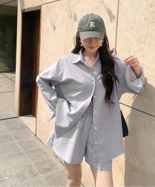 by LEGNA（バイレグナ）の「ストライプシャツラッシュガードセット