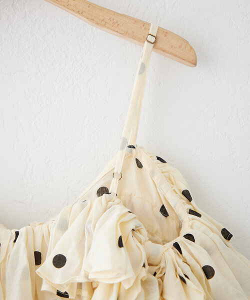 mystic（ミスティック）の「crinkle dot frill cami（シャツ/ブラウス・レディース・アイボリー/ブラック・FREE）」の6枚目の写真