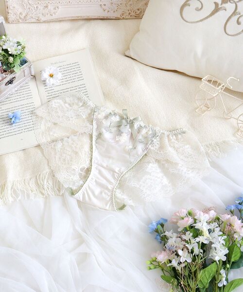 セール】ソア レースショーツ（ショーツ）｜Risa Magli（リサマリ）の