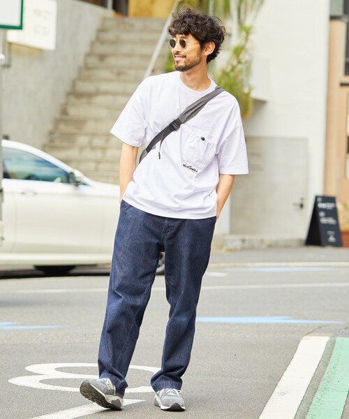 WILD THINGS（ワイルドシングス）の「限定展開 WILD THINGS×FREAK'S STORE/ワイルドシングス 別注 ビッグシルエット ギミック ポケットTシャツ（Tシャツ/カットソー・メンズ・ホワイト/ブラック/アッシュグレー/グレイッシュベージュ・SMALL/LARGE/MEDIUM）」の18枚目の写真