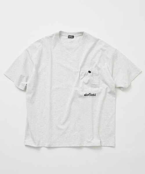 WILD THINGS（ワイルドシングス）の「限定展開 WILD THINGS×FREAK'S STORE/ワイルドシングス 別注 ビッグシルエット ギミック ポケットTシャツ（Tシャツ/カットソー・メンズ・ホワイト/ブラック/アッシュグレー/グレイッシュベージュ・SMALL/LARGE/MEDIUM）」の5枚目の写真