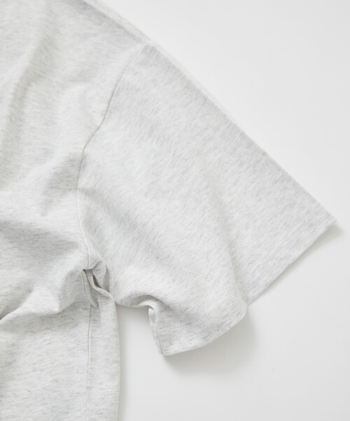 WILD THINGS（ワイルドシングス）の「限定展開 WILD THINGS×FREAK'S STORE/ワイルドシングス 別注 ビッグシルエット ギミック ポケットTシャツ（Tシャツ/カットソー・メンズ・ホワイト/ブラック/アッシュグレー/グレイッシュベージュ・SMALL/LARGE/MEDIUM）」の11枚目の写真