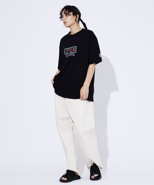 ABAHOUSE（アバハウス）の「【YOIDORE/ヨイドレ 】スーベニアTシャツ2/ 酒愛好家/ユニセックス（Tシャツ/カットソー・メンズ・グリーン/ホワイト系その他/ブラック系その他/ネイビー/ホワイト系その他2/ブラック系その他2・M/L）」の12枚目の写真