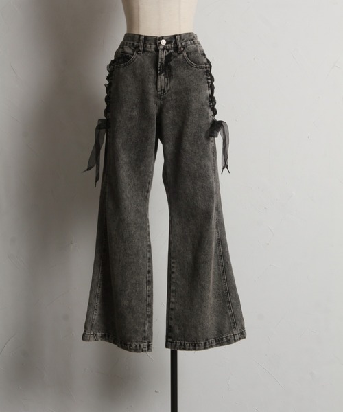 tocco closet（トッコ　クローゼット）の「【ZOZO限定】サイドレースアップシューレースソフトフレアーパンツ（デニムパンツ・レディース・ブルー/ブラック/サックスブルー・M）」の6枚目の写真