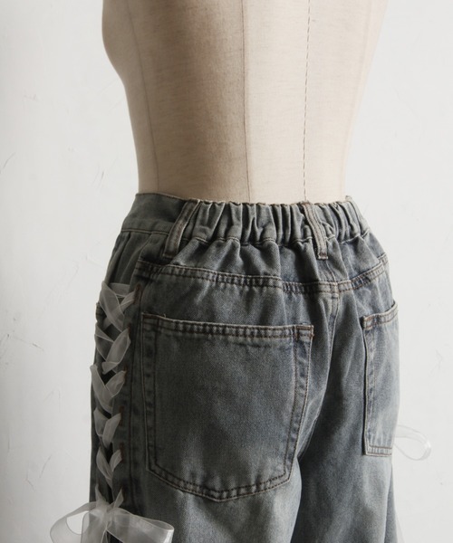 tocco closet（トッコ　クローゼット）の「【ZOZO限定】サイドレースアップシューレースソフトフレアーパンツ（デニムパンツ・レディース・ブルー/ブラック/サックスブルー・M）」の10枚目の写真