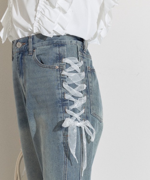 tocco closet（トッコ　クローゼット）の「【ZOZO限定】サイドレースアップシューレースソフトフレアーパンツ（デニムパンツ・レディース・ブルー/ブラック/サックスブルー・M）」の19枚目の写真