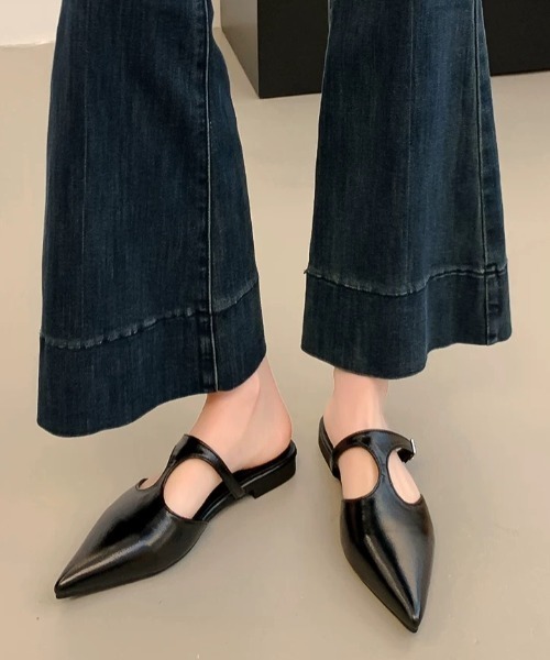 ampm(エーエムピーエム)の「Tストラップセパレートパンプス(パンプス・レディース・ブラック/シルバー・35/36/37/38/39/40)」の1枚目の写真