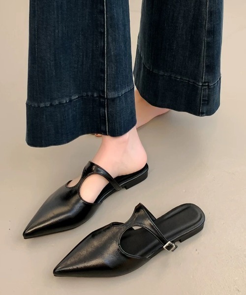 ampm(エーエムピーエム)の「Tストラップセパレートパンプス(パンプス・レディース・ブラック/シルバー・35/36/37/38/39/40)」の7枚目の写真