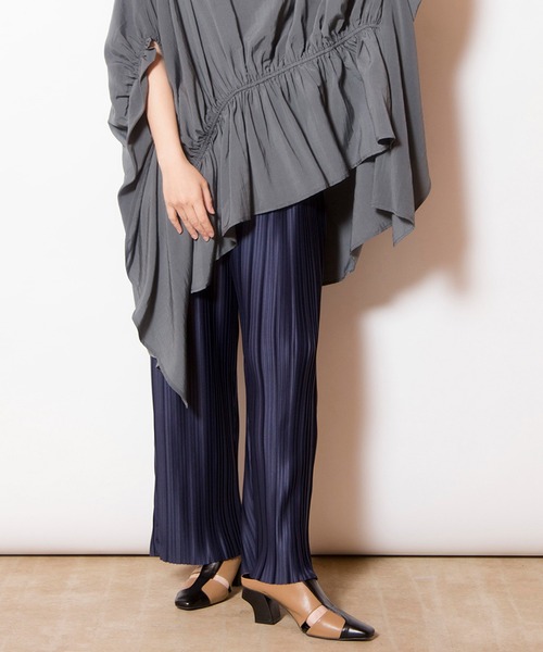 オズモーシス（OSMOSIS）/ランダムプリーツテーパードパンツ ランダムプリーツテーパードパンツ（その他パンツ）｜OSMOSIS