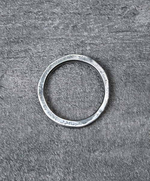 GILD（ギルド）の「GILD ギルド / Warp top & flat atypical set ring シルバー925エイティピカルセットリング / G251-RI06（リング・メンズ・ゴールド/シルバー/プラチナム・9号/7号/21号/19号/17号/15号/13号/11号）」の13枚目の写真