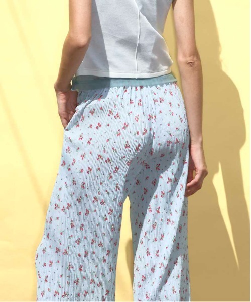 Small Flower Pleated Pants/スモールフラワープリーツパンツ