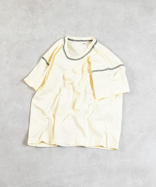 Life Support Products(ライフサポートプロダクツ)の「ステッチバイカラーTシャツ(Tシャツ/カットソー・キッズ・ブルー/チャコール/ホワイト系その他/ライトグリーン/イエロー/ピンク/オフホワイト/グレー・90/100/110/80/95/140/150/120/130)」の2枚目の写真