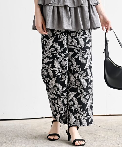 rps(アールピーエス)の「綿麻プリントイージーパンツ(その他パンツ・レディース・ブラック系その他2/オフホワイト/チャコールグレー/アイボリー/ブラック・フリー)」の1枚目の写真