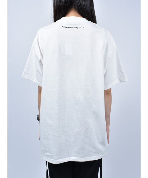 Import & Select(インポートアンドセレクト)の「【Nevernotworking】モンスターアルファベットフロントプリントBIGTEE ビッグシルエットショートスリーブT 半袖Tシャツ(Tシャツ/カットソー・メンズ・ホワイト/ブラック・3/2)」の5枚目の写真