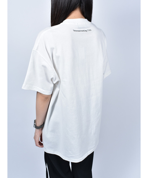 Import & Select(インポートアンドセレクト)の「【Nevernotworking】モンスターアルファベットフロントプリントBIGTEE ビッグシルエットショートスリーブT 半袖Tシャツ(Tシャツ/カットソー・メンズ・ホワイト/ブラック・3/2)」の6枚目の写真