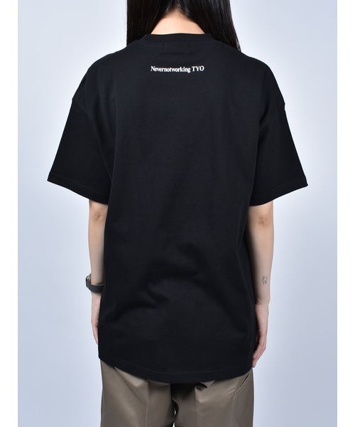 Import & Select(インポートアンドセレクト)の「【Nevernotworking】モンスターアルファベットフロントプリントBIGTEE ビッグシルエットショートスリーブT 半袖Tシャツ(Tシャツ/カットソー・メンズ・ホワイト/ブラック・3/2)」の7枚目の写真