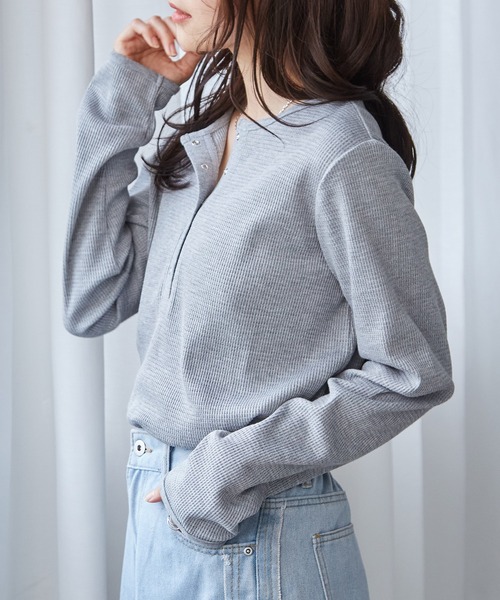 RANAN（ラナン）の「ヘンリーネックワッフルロングTシャツ（Tシャツ/カットソー・レディース・アイボリー/ブラック/その他/グレー/レッド/ネイビー・S/M/L/LL）」の9枚目の写真