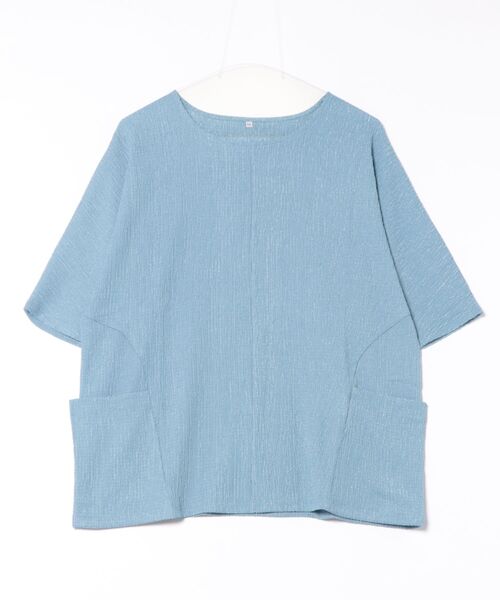 BELLUNA PLUS(ベルーナ)の「シャイニー楊柳ポケット使いプルオーバー(Tシャツ/カットソー・レディース・ブラック/ブルー/ベージュ・X-LARGE/MEDIUM/LARGE)」の3枚目の写真