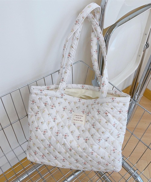 TONE SELECT GOODS（トーンセレクトグッズ）の「urbanfemine./キルティングトートバッグ U7546（トートバッグ・レディース・その他4/その他7/その他9/その他1/その他2/その他3/その他5/その他8/その他6・FREE）」の17枚目の写真