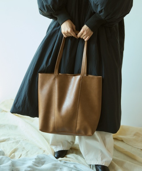 A4サイズ収納可能】ポシェット付きトート（トートバッグ）｜Libra Cue