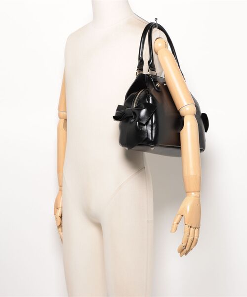 JILL STUART（ジルスチュアート）の「JILL STUART(ジル スチュアート)　ペコット　トート（トートバッグ・レディース・アイボリー/ブラック/キャメル・FREE）」の9枚目の写真