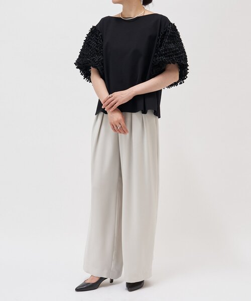 LIVETART（リヴェタート）の「バックサテンタックパンツ（その他パンツ・レディース・ライトベージュ/ブラック/ネイビー・0/1）」の9枚目の写真