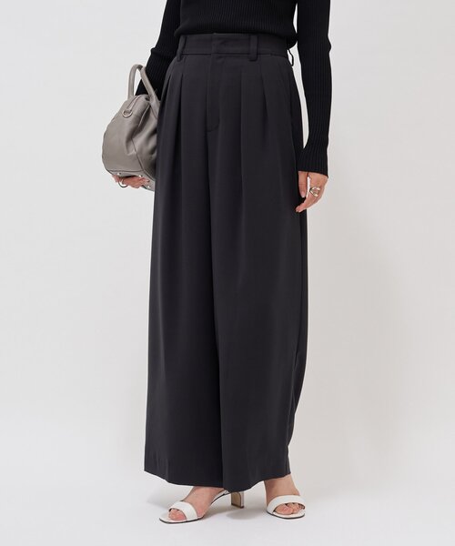 LIVETART（リヴェタート）の「バックサテンタックパンツ（その他パンツ・レディース・ライトベージュ/ブラック/ネイビー・0/1）」の22枚目の写真