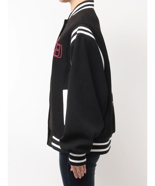 GYDA（ジェイダ）の「BACK embroidaryジャケット（スタジャン・レディース・ベージュ/ブラック・FREE）」の4枚目の写真