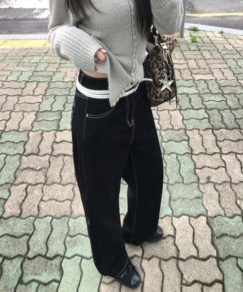 Vini（ヴィニ）の「【Vini】カーペンターデニム刺繍パンツ（デニムパンツ・レディース・ブラック・MEDIUM/SMALL/LARGE）」の10枚目の写真