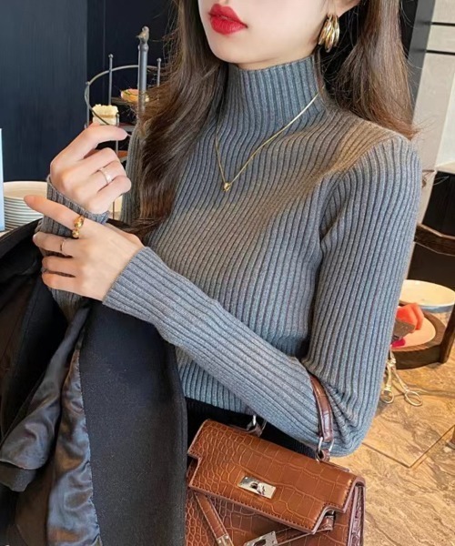 Beststore(ベストストア)の「ハイネック リブニット 長袖(ニット/セーター・レディース・グレー/ブラック/ライトベージュ/ホワイト/キャメル/ブラウン/レッド・FREE)」の3枚目の写真