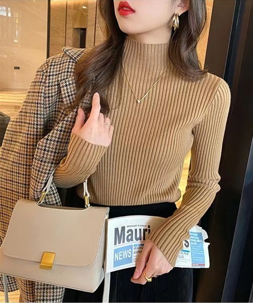 Beststore(ベストストア)の「ハイネック リブニット 長袖(ニット/セーター・レディース・グレー/ブラック/ライトベージュ/ホワイト/キャメル/ブラウン/レッド・FREE)」の14枚目の写真