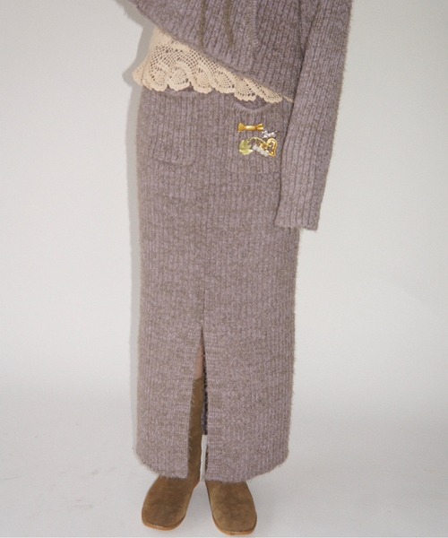 musubore（ムスボレ）の「feather yarn knit skirt / フェザーヤーンニットスカート（スカート・レディース・パープル/ブラック/カーキ・FREE）」の5枚目の写真