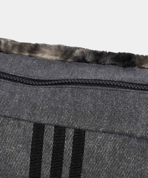 adidas（アディダス）の「ショッパー / アディダスオリジナルス adidas Originals（ショルダーバッグ・メンズ・ブラック・FREE）」の6枚目の写真
