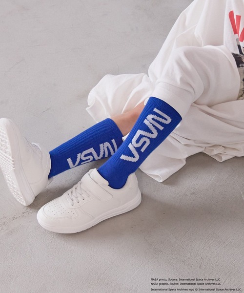 LOWRYS FARM（ローリーズファーム）の「ＮＡＳＡロゴソックス　 592373（ソックス/靴下・キッズ・オフホワイト/ブルー/レッド・LARGE/X-LARGE）」の4枚目の写真