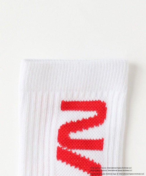 LOWRYS FARM（ローリーズファーム）の「ＮＡＳＡロゴソックス　 592373（ソックス/靴下・キッズ・オフホワイト/ブルー/レッド・LARGE/X-LARGE）」の11枚目の写真