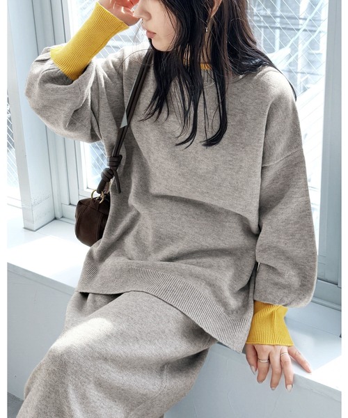 reca(レカ)の「モックネック配色ニット(ニット/セーター・レディース・モカ/グレー/ブラック・M)」の1枚目の写真