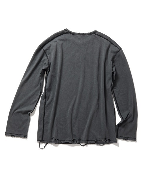 PERVERZE(パーバーズ)の「DISTRESS Regular Long Sleeve T-Shirt(Tシャツ/カットソー・レディース・ブラック/ホワイト・FREE)」の6枚目の写真
