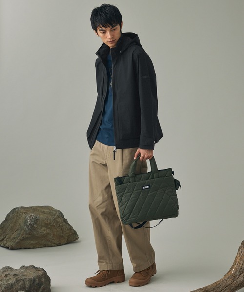 AIGLE(エーグル)の「透湿防水 防風 フーデッドジャケット(マウンテンパーカー・メンズ・グレー/ブラック・L/M/S)」の12枚目の写真