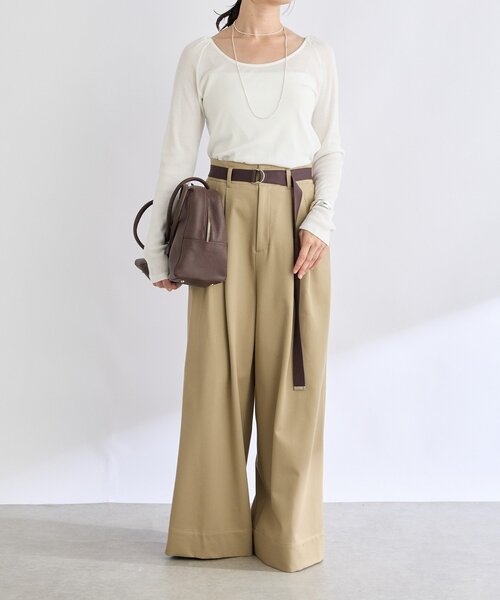 RIVE DROITE（リヴドロワ）の「【リバイバル/新色追加】バレリーナネックカットソー（Tシャツ/カットソー・レディース・オフホワイト/チャコールグレー・FREE）」の19枚目の写真