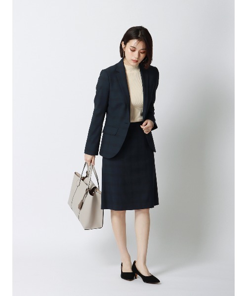 SUIT SQUARE（スーツスクエア）の「ハイネックリブニット 長袖 ハンドウォッシュ ドライレーヨン 無地（ニット/セーター・レディース・ブラック系/グリーン系/ベージュ系/ブラウン系・38(9号)）」の18枚目の写真