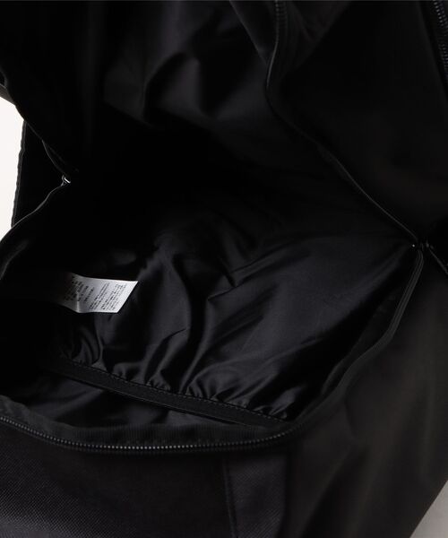 ROXY（ロキシー）の「GO OUT /ロキシーロゴバックパック・リュック（バックパック/リュック・レディース・ブラック/ピンク・FREE）」の5枚目の写真