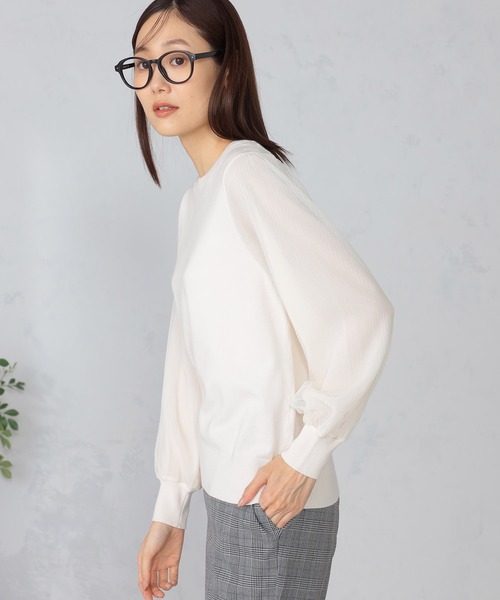 GALLORIA（ギャローリア）の「マシンウォッシャブル　袖プリーツニット（ニット/セーター・レディース・ロイヤルブルー/ネイビー/ライトベージュ・LL/L/M/S）」の4枚目の写真