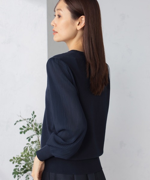 GALLORIA（ギャローリア）の「マシンウォッシャブル　袖プリーツニット（ニット/セーター・レディース・ロイヤルブルー/ネイビー/ライトベージュ・LL/L/M/S）」の9枚目の写真