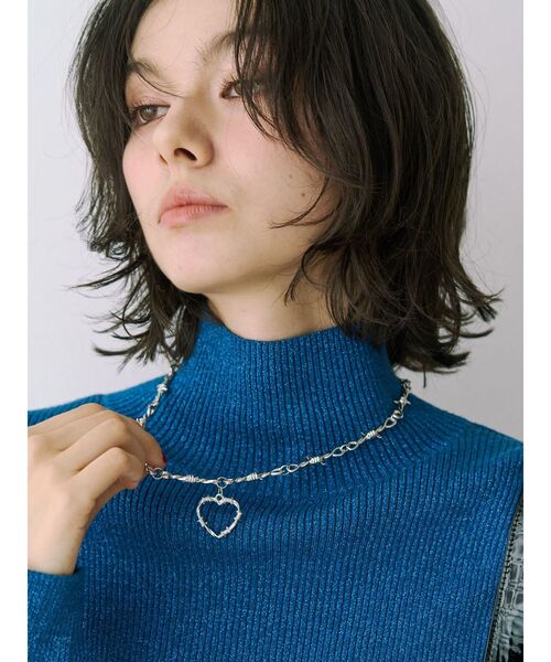 jouetie（ジュエティ）の「ワイヤーライクハートネックレス（ネックレス・レディース・シルバー/ゴールド・FREE）」の3枚目の写真